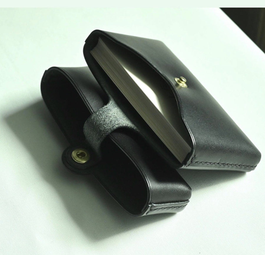 IZAKURA Origami Card Case Black