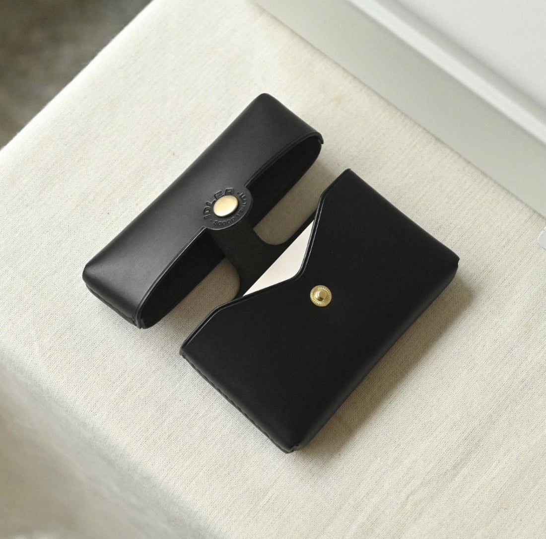 IZAKURA Origami Card Case — 1 Case — Black